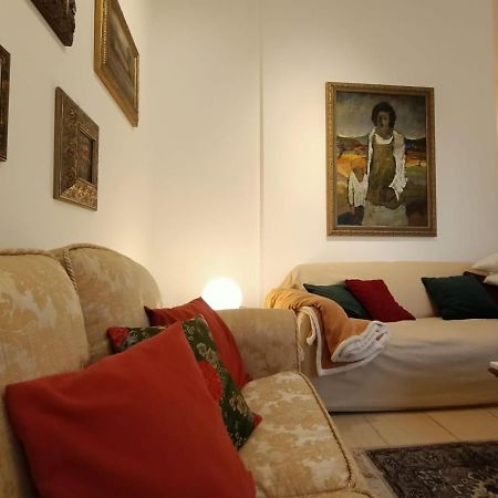 Apartament Le Ginestre Sulmona Zewnętrze zdjęcie