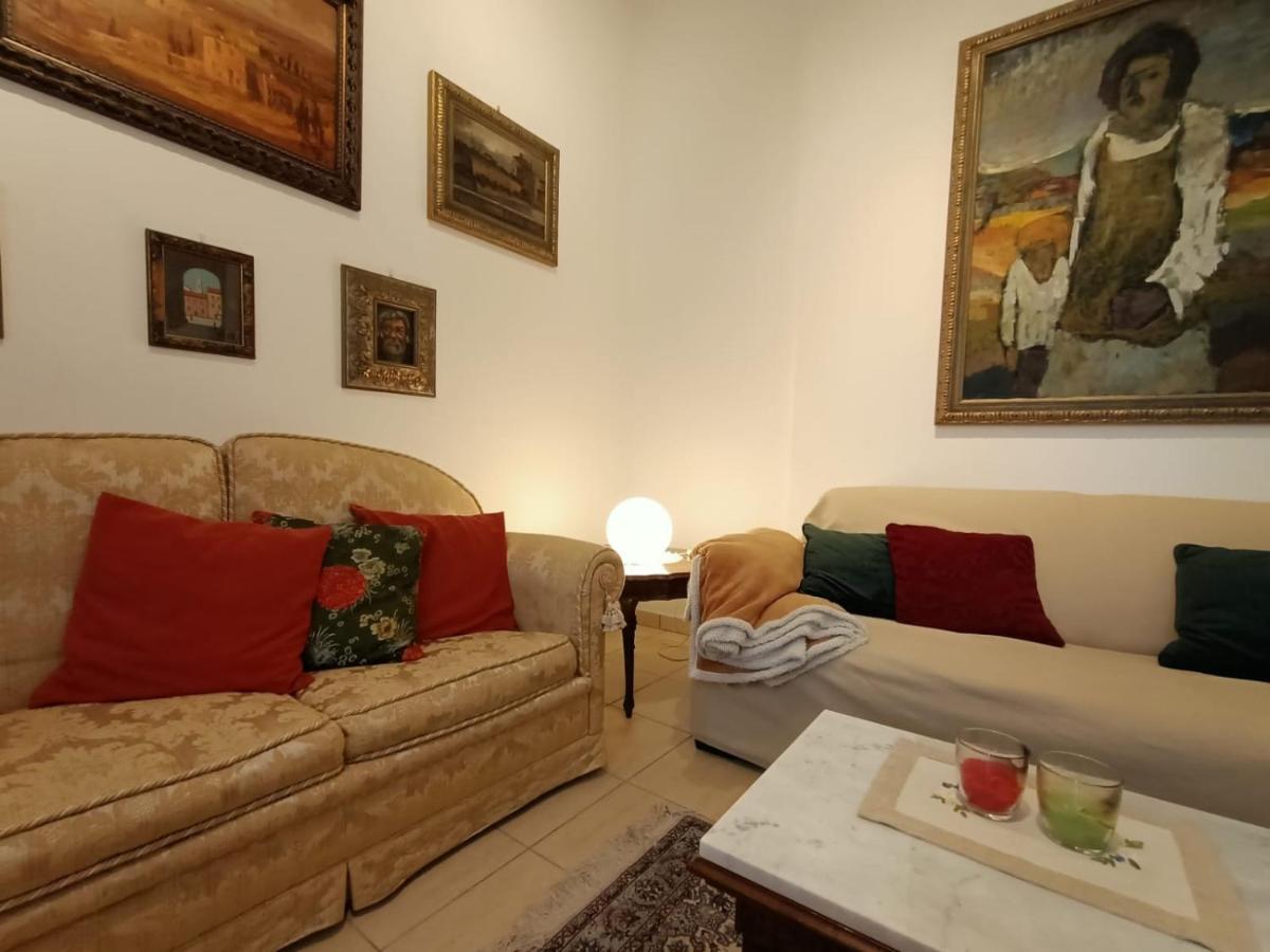 Apartament Le Ginestre Sulmona Zewnętrze zdjęcie