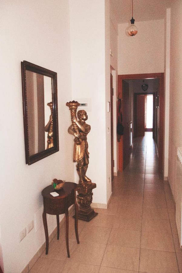 Apartament Le Ginestre Sulmona Zewnętrze zdjęcie